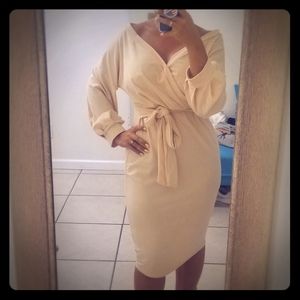 Wool fallen shoulder midi pencil dress with tie